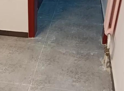 临高瓷砖空鼓维修公司分享下临高地砖空鼓了怎么办